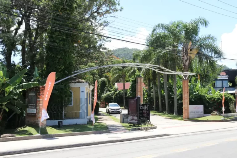 Estudo aponta limpeza urbana de Florianópolis como a melhor do