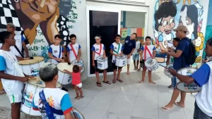 Com o Programa Bairro Educador, o carnaval de Florianópolis terá a sua primeira escola de samba mirim 8