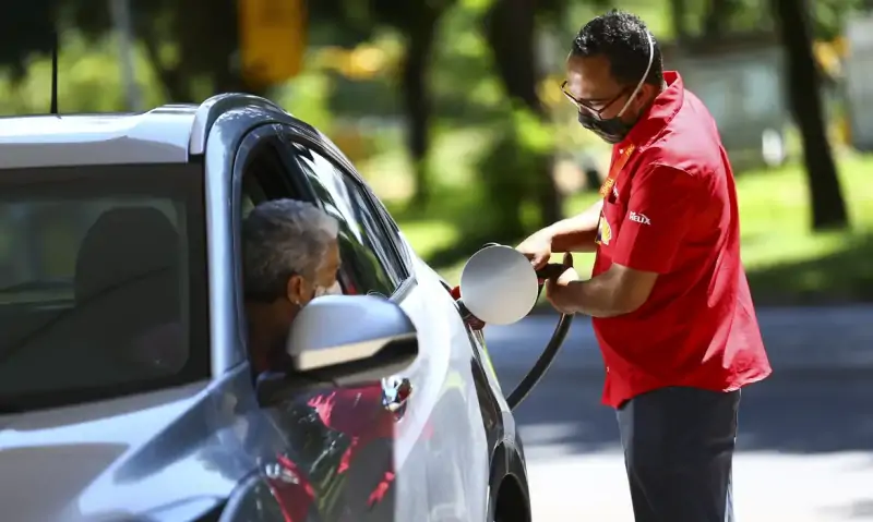 Preço da gasolina e do diesel sobem nesta quinta com novo ICMS 1