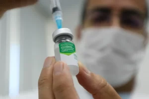 Leia mais sobre o artigo Campanha de Vacinação contra a gripe é antecipada em Santa Catarina