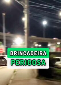 Leia mais sobre o artigo Crianças e jovens usam o elevado como pista de bicicleta no Rio Tavares