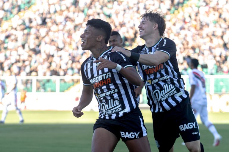 Figueira larga com vitória na estreia na Série C do Brasileiro 1