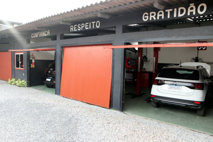 MC Mecânica de Carros garante o seu Veículo em Boas Mãos 2