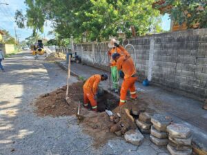 Leia mais sobre o artigo Prefeitura revitaliza Rua Jardim dos Eucaliptos, no Campeche