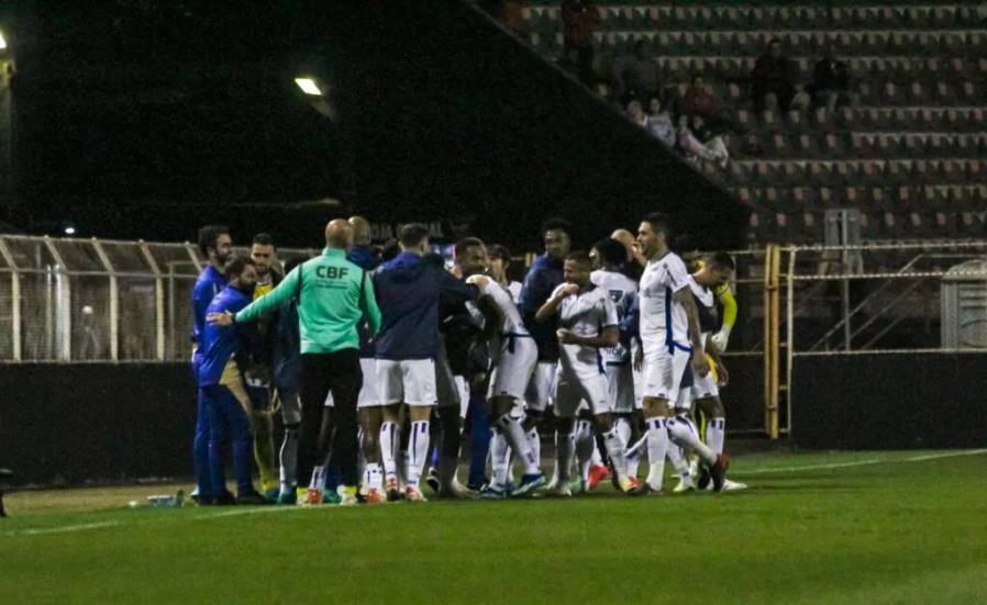 Avaí vence o ITUANO 1