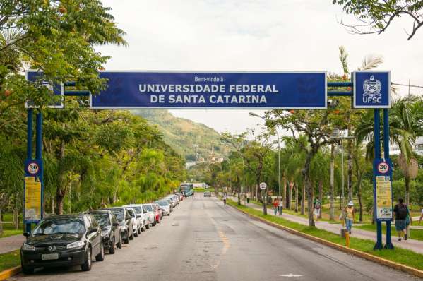 Comando local de professores encerra greve na UFSC 1