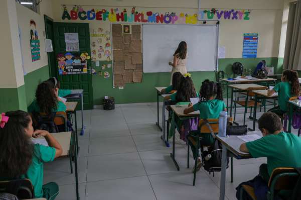 Inscrições para o maior concurso da história da Educação de Santa Catarina começam nesta terça 1