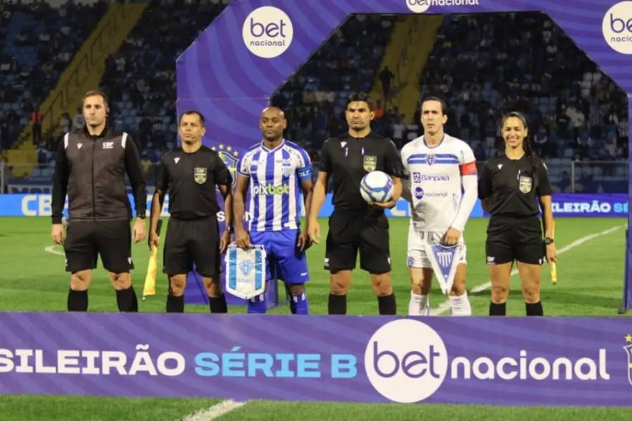 Avaí vence o Paysandu-PA e encosta no G4 1