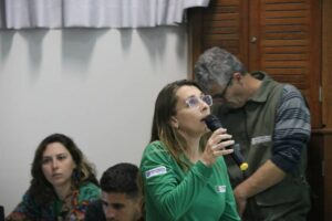 Comunidade comparece em grande número na Consulta Pública da Floram na Armação 7