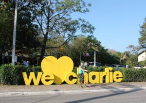 Leia mais sobre o artigo Charlie Florianópolis comemora a chegada da primavera com muito amor e boas energias