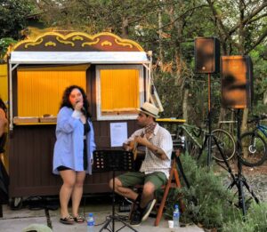 Charlie Florianópolis comemora a chegada da primavera com muito amor e boas energias 7