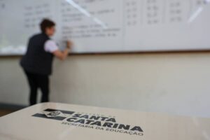 Leia mais sobre o artigo Gabarito preliminar do primeiro dia de prova do maior concurso público da Educação de SC é divulgado