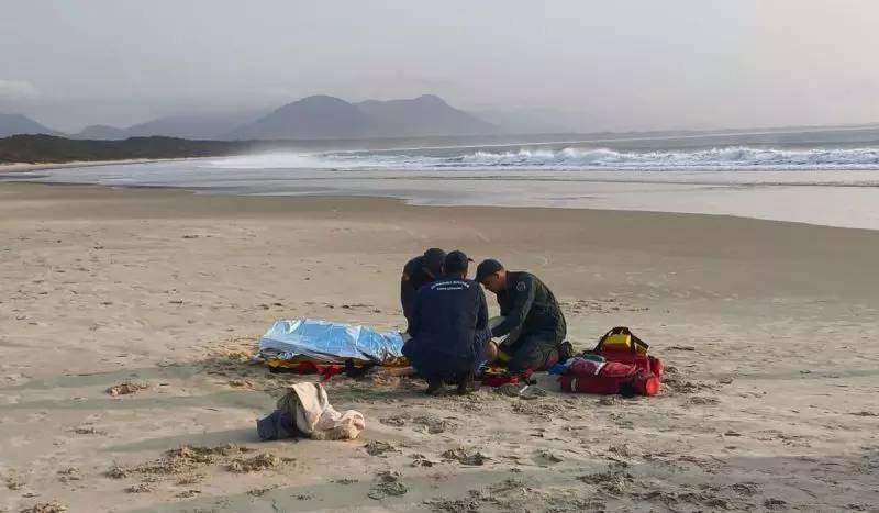 Homem morre afogado na Barra da Lagoa, em Florianópolis 1