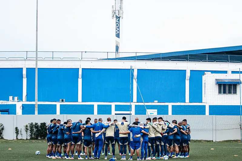 Avaí treina nesta tarde de quarta-feira para enfrentar o América-MG 1