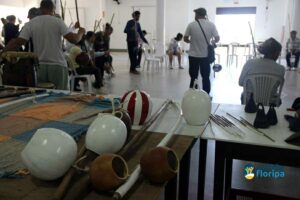 Oficina e vivência de Capoeira Angola com Mestre Gato Góes reúne dezenas de pessoas no Campeche 11