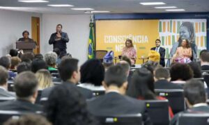 Leia mais sobre o artigo Brasil pede desculpas oficiais pela escravização das pessoas negras