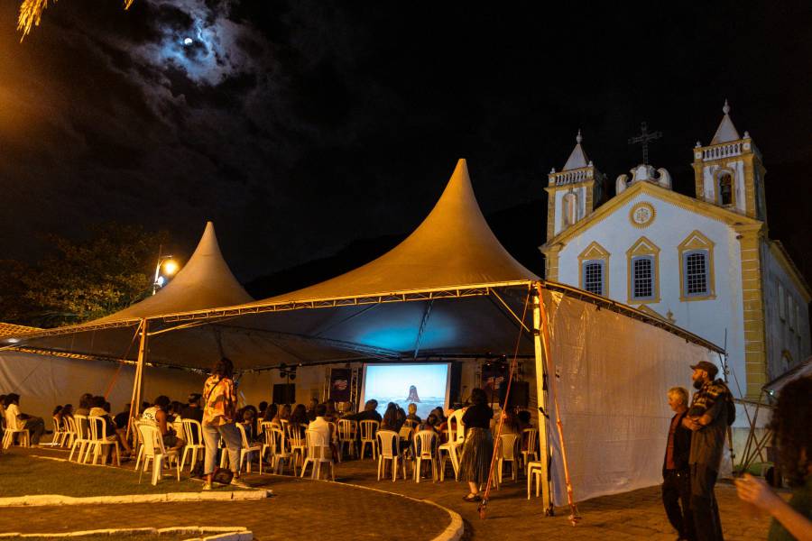 Festival Lanterna Mágica de Cinema chega à terceira edição de 12 a 15 de dezembro, na Freguesia do Ribeirão da Ilha 2