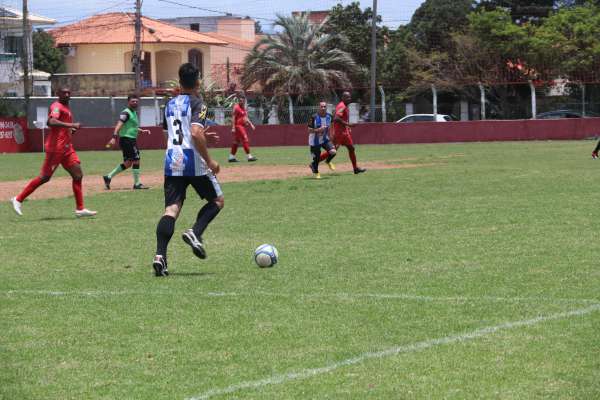 Internacional vence Barrense por 2 a 0 na primeira partida da final do 40tão CESANI de Floripa 2024 1