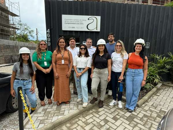 Primeiro canteiro de obras com compromisso Lixo Zero de Santa Catarina recebe visita de instituto nacional 1