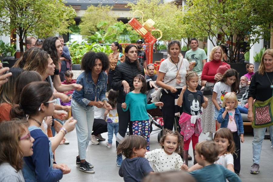 Projeto Menina Percussão encanta público no Multi Open em tarde de cultura e arte 26