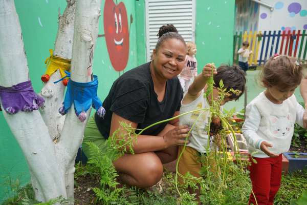 Projeto de Horta Estimula Hábitos Saudáveis em Creche do Carianos 3