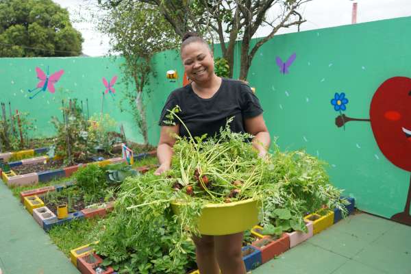 Projeto de Horta Estimula Hábitos Saudáveis em Creche do Carianos 22