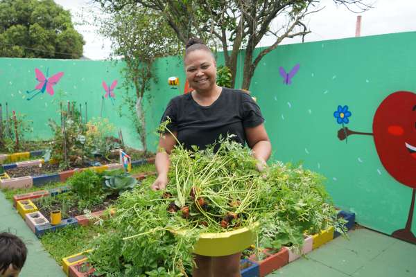 Projeto de Horta Estimula Hábitos Saudáveis em Creche do Carianos 24