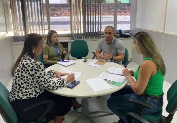 Reunião discute implantação da tarifa social de água em Santa Catarina 2