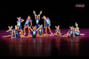 Leia mais sobre o artigo 1ª Mostra de Dança reúne bailarinos de quatros escolas de Florianópolis