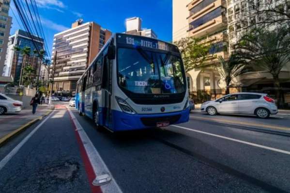 2025 começa com aumento na tarifa de ônibus na Capital e pagamento em dinheiro chega a R$ 6,90 1