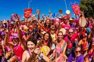 Leia mais sobre o artigo Fanfarra da Ponte abre os Ensaios de Carnaval em Florianópolis