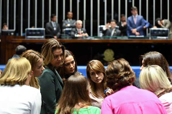 Novo relatório do Código Eleitoral reserva 20% dos legislativos para mulheres 2