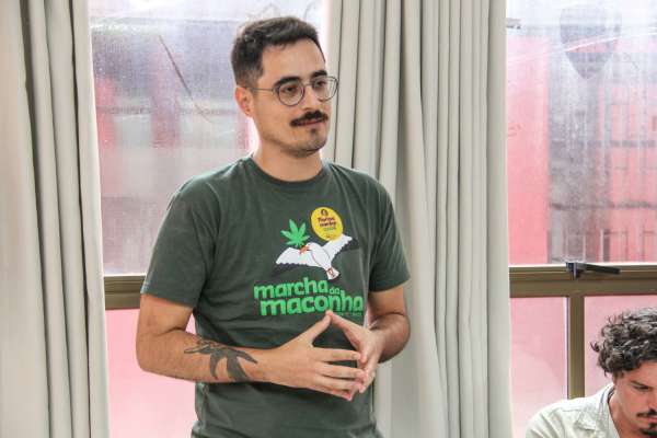 Vereador propõe Frente Parlamentar em Defesa da Cannabis Industrial em Florianópolis 1