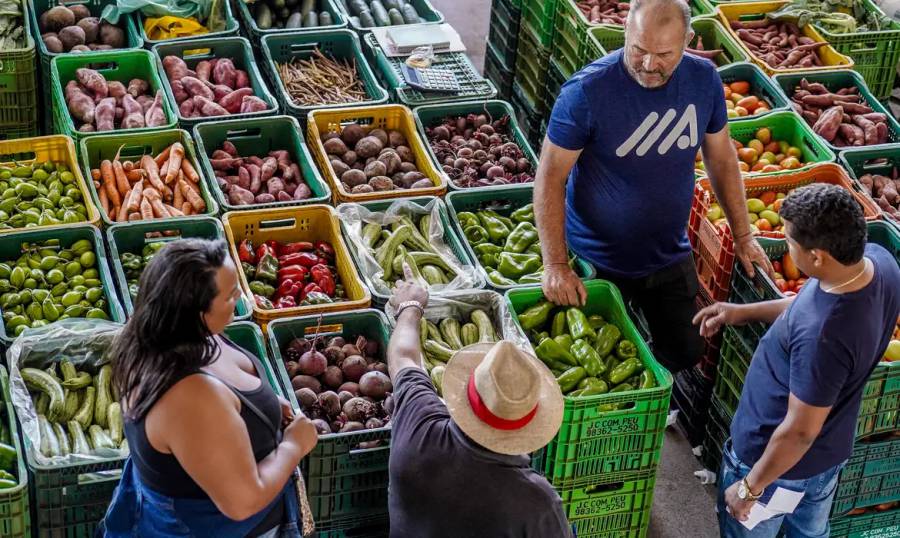 Inflação dos alimentos é explicada por menos oferta, diz IBGE 2