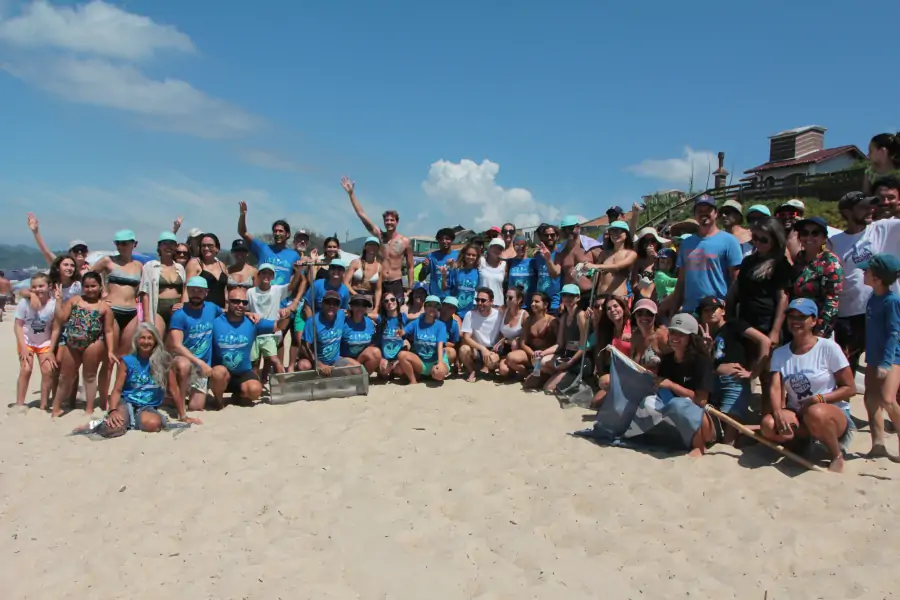 4º Mutirão Lomba Limpa mobilizou comunidade do Campeche em uma grande ação ambiental 2