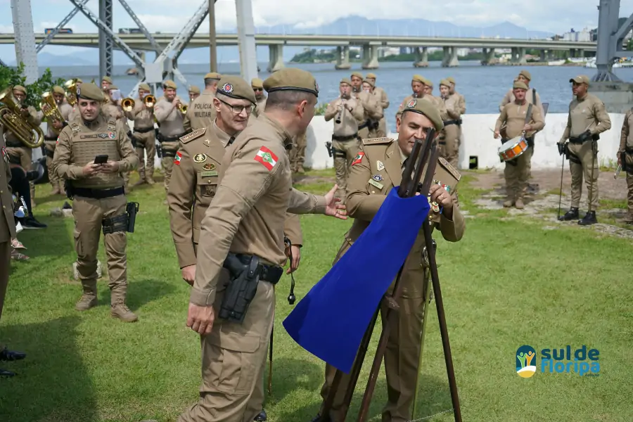 4º BPM Tem Novo Comandante: Solenidade Marca a Passagem de Comando em Florianópolis 17