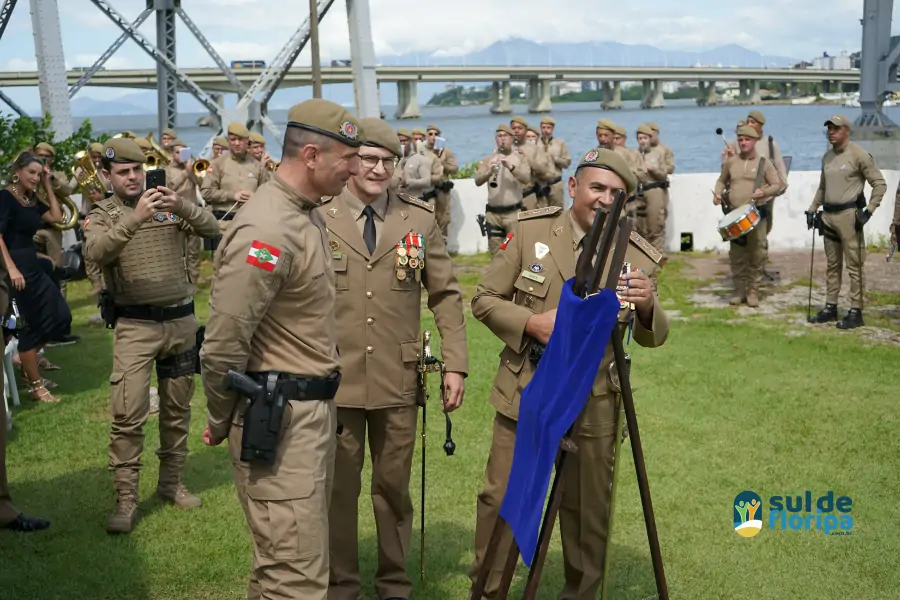 4º BPM Tem Novo Comandante: Solenidade Marca a Passagem de Comando em Florianópolis 18