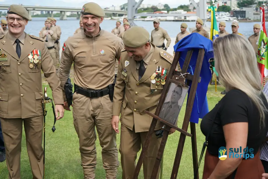 4º BPM Tem Novo Comandante: Solenidade Marca a Passagem de Comando em Florianópolis 21