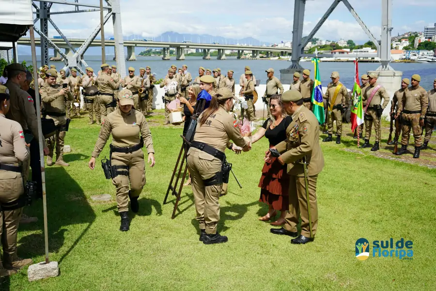 4º BPM Tem Novo Comandante: Solenidade Marca a Passagem de Comando em Florianópolis 23