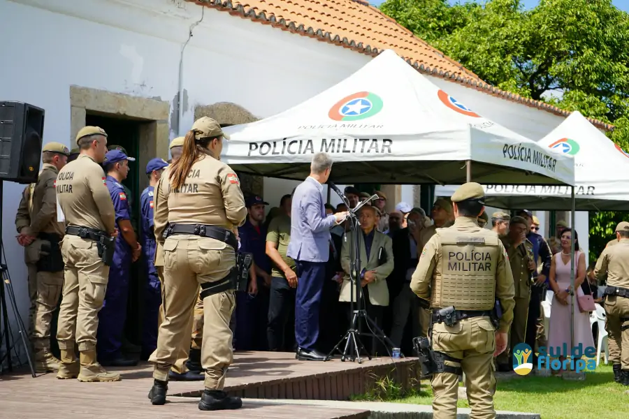 4º BPM Tem Novo Comandante: Solenidade Marca a Passagem de Comando em Florianópolis 38