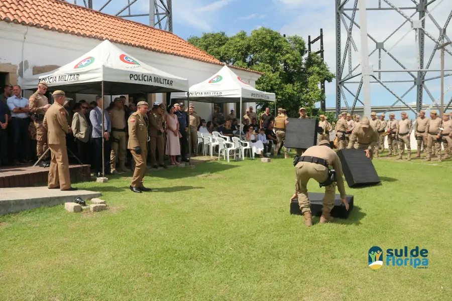 4º BPM Tem Novo Comandante: Solenidade Marca a Passagem de Comando em Florianópolis 42