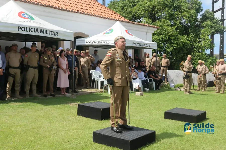 4º BPM Tem Novo Comandante: Solenidade Marca a Passagem de Comando em Florianópolis 43