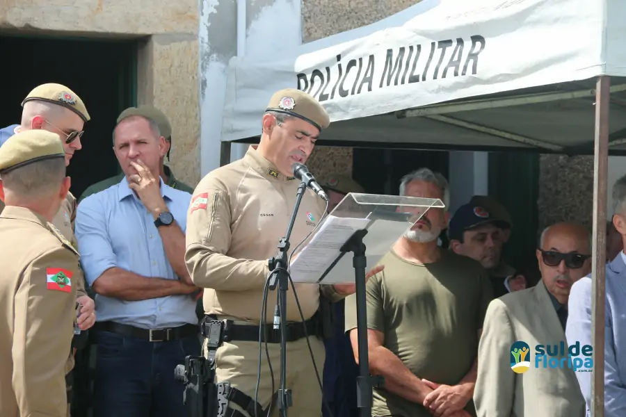 4º BPM Tem Novo Comandante: Solenidade Marca a Passagem de Comando em Florianópolis 45