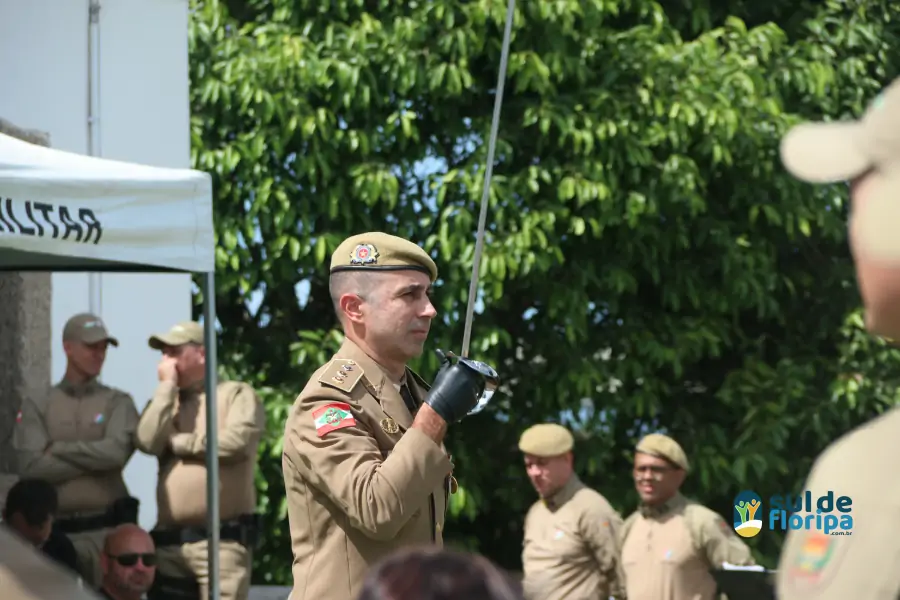 4º BPM Tem Novo Comandante: Solenidade Marca a Passagem de Comando em Florianópolis 52