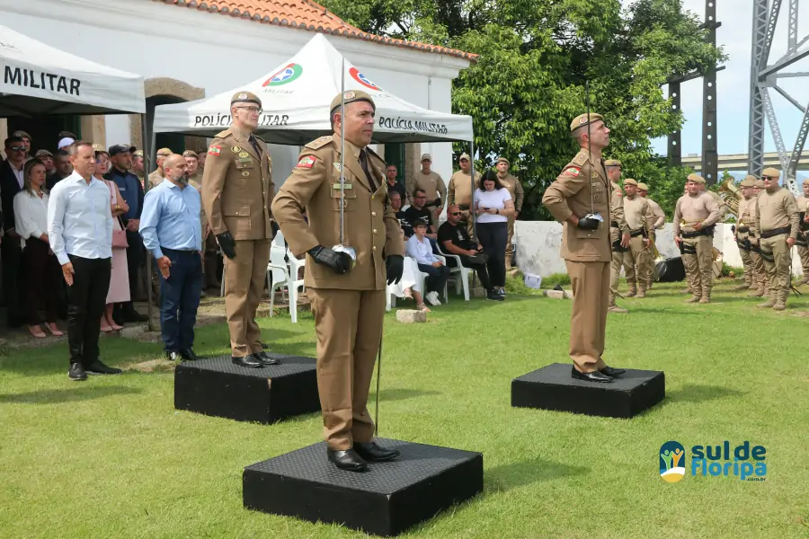 4º BPM Tem Novo Comandante: Solenidade Marca a Passagem de Comando em Florianópolis 59