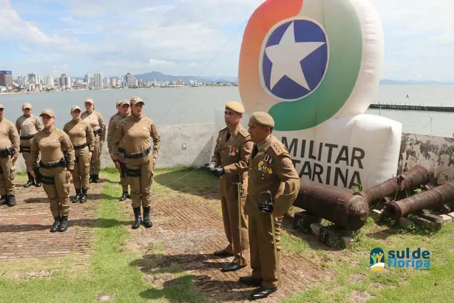 4º BPM Tem Novo Comandante: Solenidade Marca a Passagem de Comando em Florianópolis 2