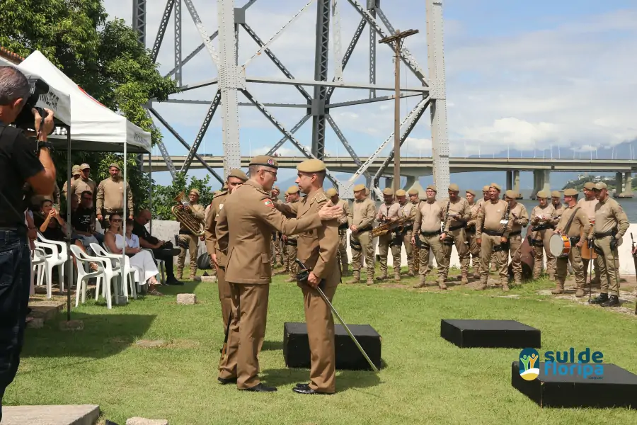 4º BPM Tem Novo Comandante: Solenidade Marca a Passagem de Comando em Florianópolis 7