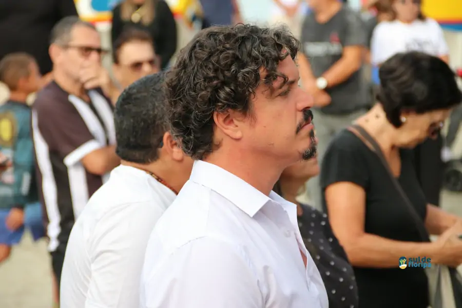 Pântano do Sul dá início à Pesca da Tainha 2025 com fé, tradição e união comunitária 25 Pântano do Sul dá início à Pesca da Tainha 2025 com fé, tradição e união comunitária 25
