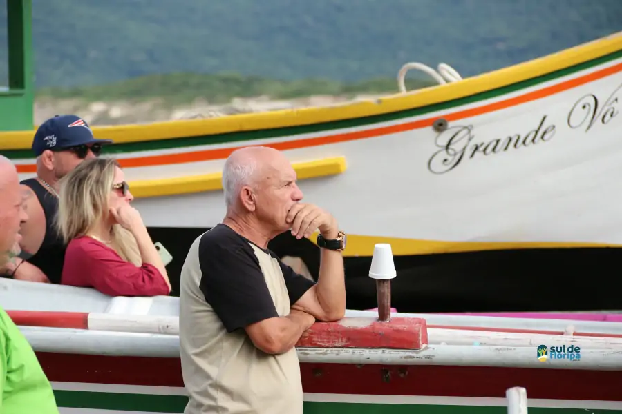 Pântano do Sul dá início à Pesca da Tainha 2025 com fé, tradição e união comunitária 51 Pântano do Sul dá início à Pesca da Tainha 2025 com fé, tradição e união comunitária 51