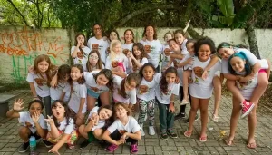 Leia mais sobre o artigo Grupo OAD apoia o projeto Menina Percussão e fortalece cultura, arte e autoestima no Sul da Ilha